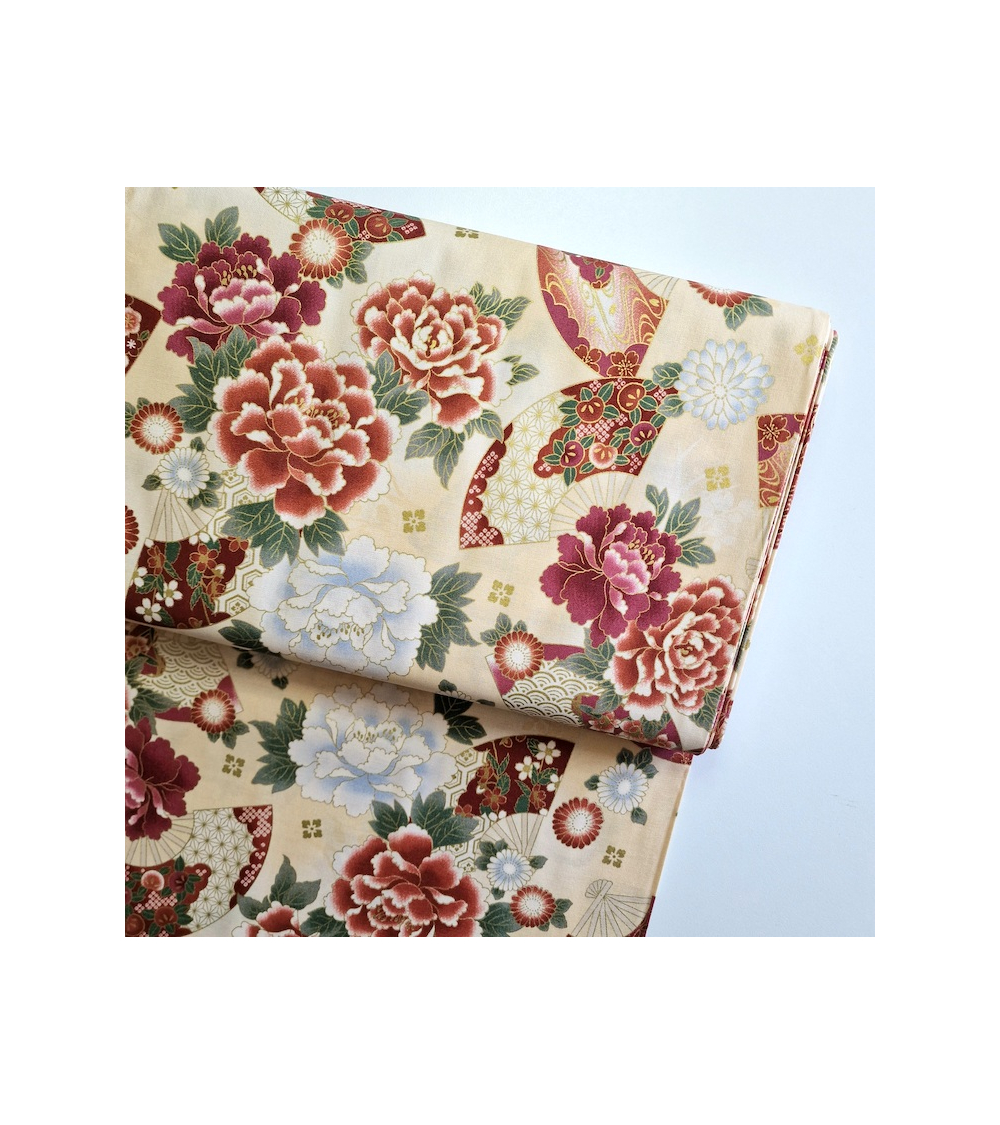 Japanese cotton fabric 'Fans and multicolor flowers' in ivory.