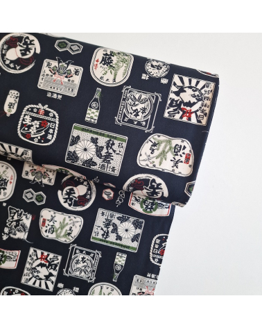 Japanese canvas fabric Sake in black. 100% cotton.