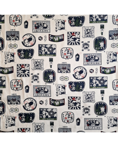 Japanese canvas fabric 'Sake' in natural white. 100% cotton.