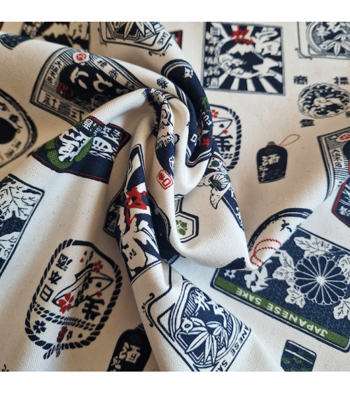 Japanese canvas fabric 'Sake' in natural white. 100% cotton.