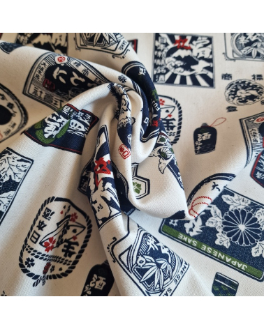 Japanese canvas fabric 'Sake' in natural white. 100% cotton.