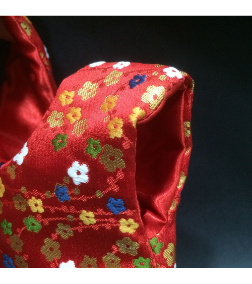 Bolso de mano japonés brocado rojo ume
