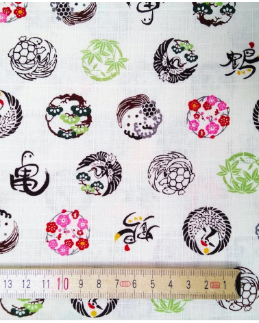 Japanese dobby fabric 'Kamon'.