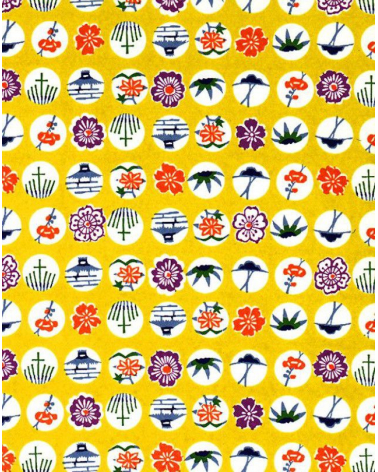 Papel Chiyogam de motivos tradicionales sobre amarillo
