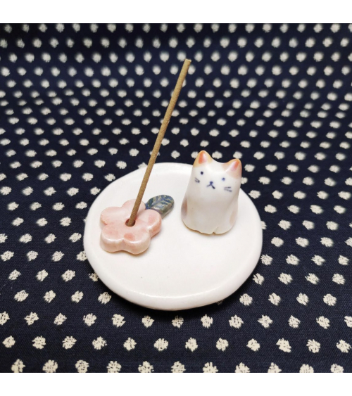 Ceramic incense holder with kitten and sakura