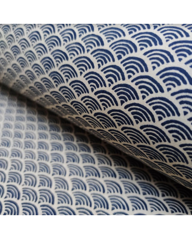 Tela japonesa de algodón "seigaiha" en azul oscuro y arena