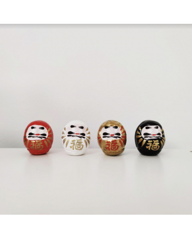 Amuleto daruma 4,5 cm en rojo.