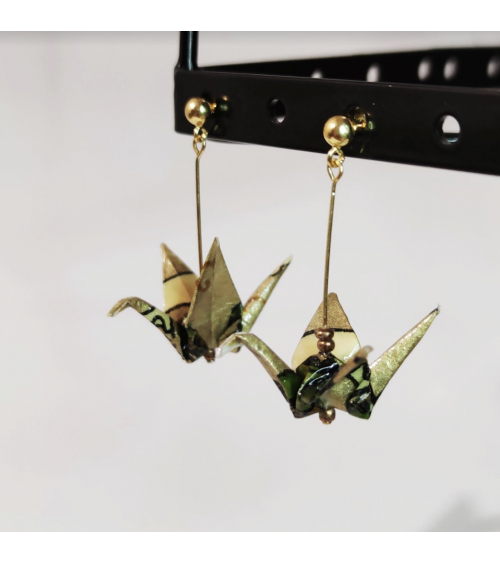 Gold-plated 'Fujin and Rajin' origami cranes Earrings (ball stud).
