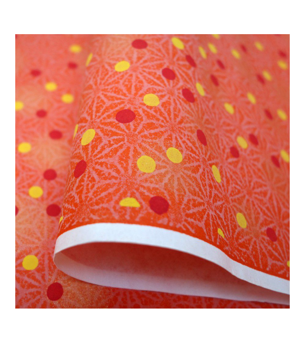 Papel japonés chiyogami ashanoas y puntos sobre fondo naranja