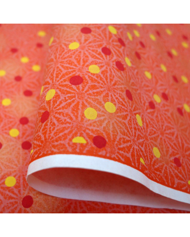 Papel japonés chiyogami ashanoas y puntos sobre fondo naranja