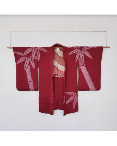Vintage haori in fuchsia. Rinzu silk with bamboo shibori motif.