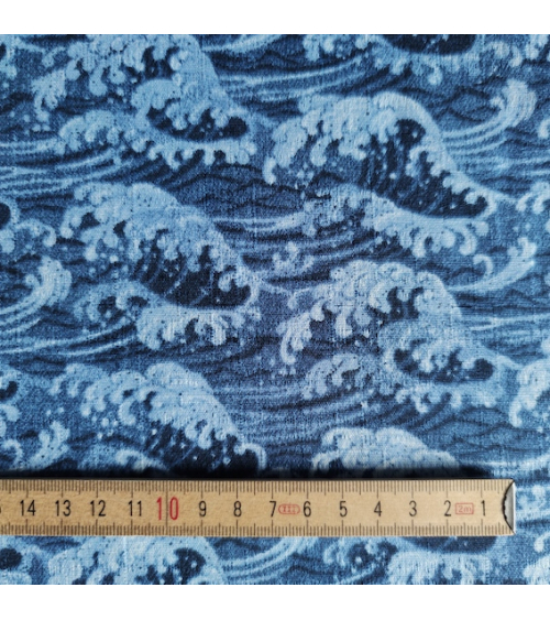 Japanese dobby fabric "nami denim".