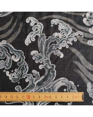 Japanese dobby fabric 'nami' (waves) in black.