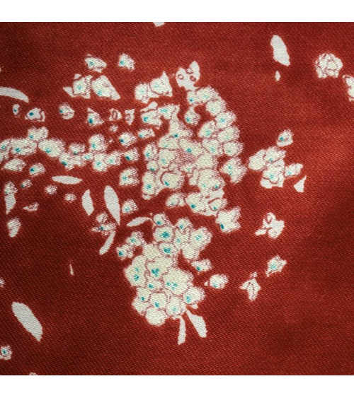 Japanese fabric NANI IRO by Naomi Ito in cotton-silk. 'Lei Nani' in deep red