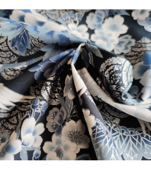 Japanese cotton fabric 'Tsuru to botan' in shades of blue, with silver details.