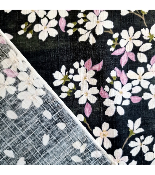 Tela japonesa "Sakuras" con fondo negro, en dobby de algodón