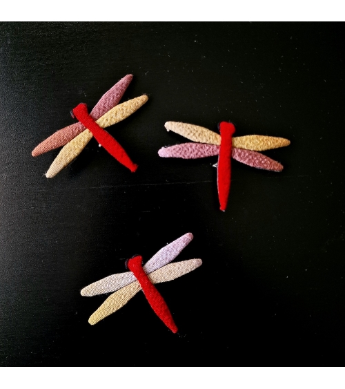 Japanese chirimen brooch ‘Dragonfly’.