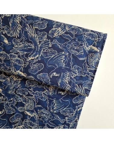 Tela japonesa "Tatoo: Halcones" en azul.