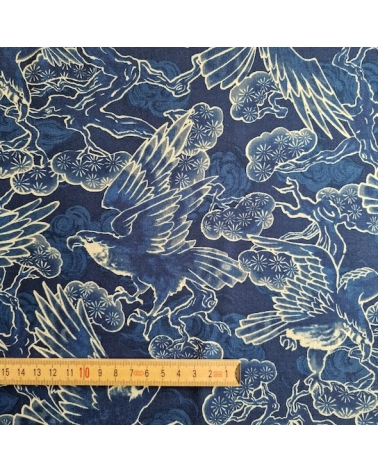 Tela japonesa "Tatoo: Halcones" en azul.