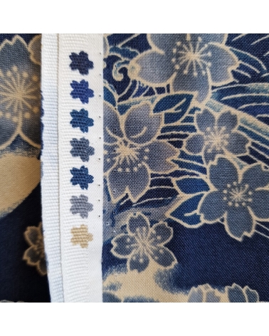 Tela japonesa "Tatoo: Fujisan to sakura" en azul.